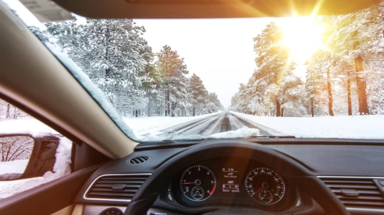 Zima – idealny czas na zdobycie prawa jazdy?